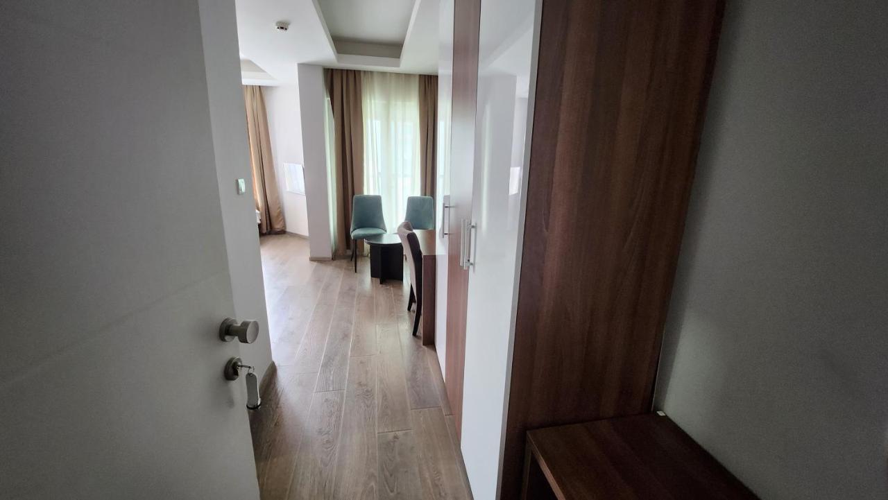 Hotel Rile Men Blue Ниш Экстерьер фото